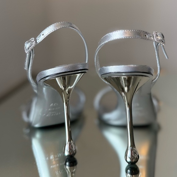 JIMMY CHOO Tabatha 95 crystal-embellished metallic slingback sandals $1,750